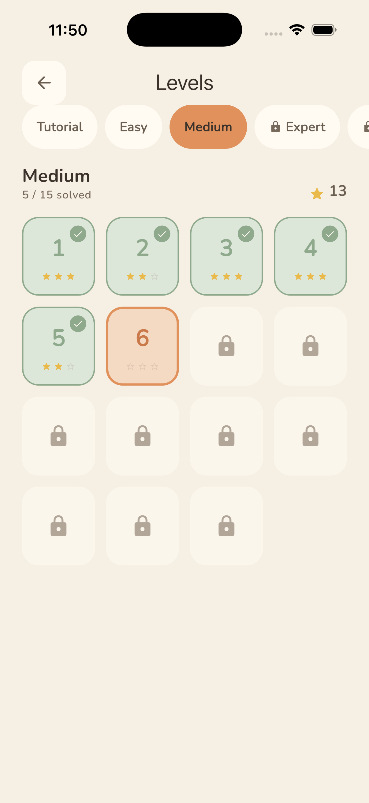 Cozy board theme playfield with crate alignment.
